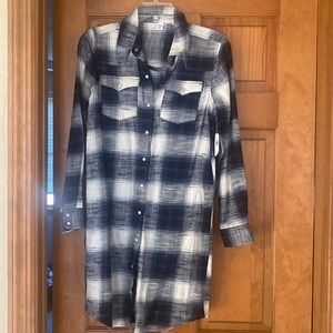 Old Navy plaid button down dress, size XS new with tags